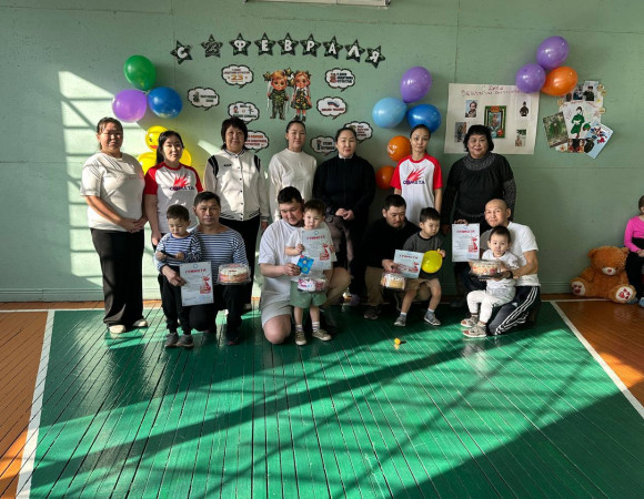 С 23 февраля!